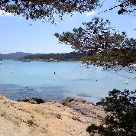 Aparthotel Odalys Les Oceanides 3*